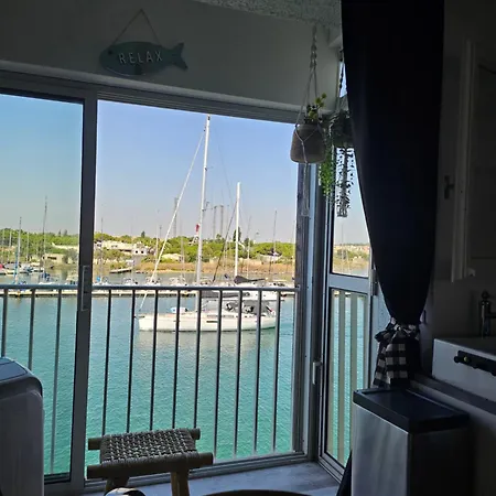 La Vue Et Port Apartment *
